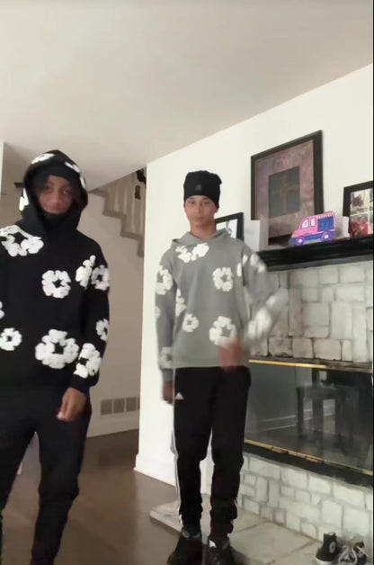 Denim Tear Wreath Outfit Set